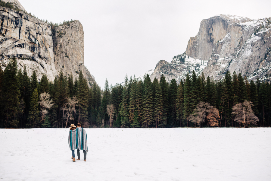 sweet-autumn-yosemite-engagement-photos-19