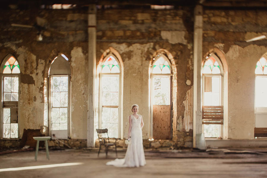 Shabby-Chic-Texas-Bridal-Session-Shaun-Menary-Photography-1