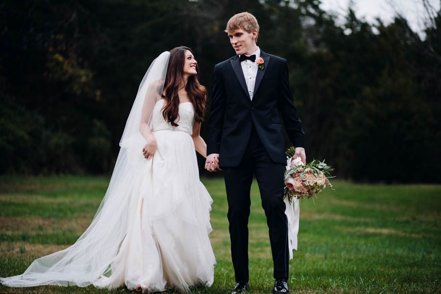 Southern-Chic-Nashville-Wedding-Historic-Cedarwood-21