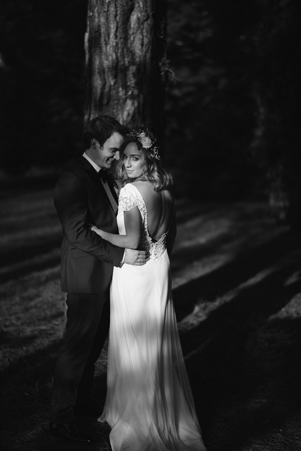 botanical-belfast-wedding-deanes-queens-28