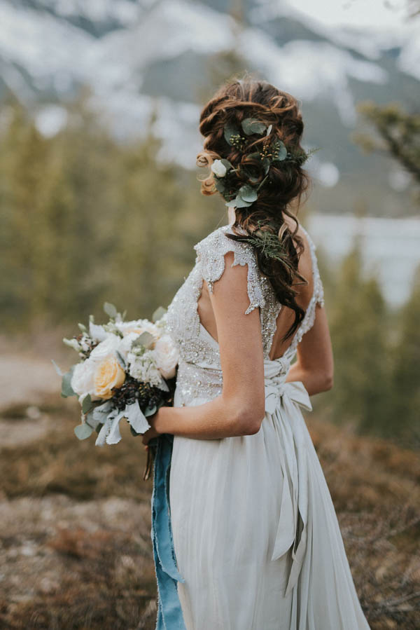 Winter-Mountain-Elopement-Banff-National-Park-9