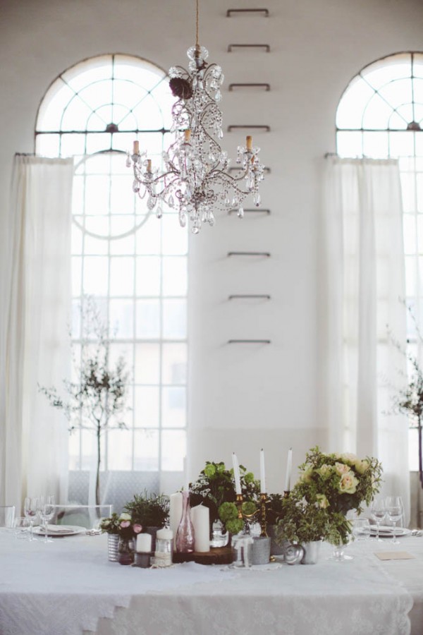 Industrial-Chic-Wedding-at-Filanda-Motta-20-of-34-600x900