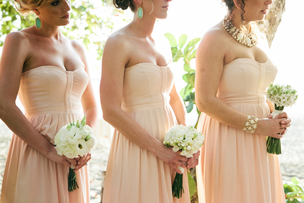 exotic destination wedding in Costa Rica, photo by A Brit & A Blonde | via junebugweddings.com exotic destination wedding in Costa Rica, photo by A Brit & A Blonde | via junebugweddings.com