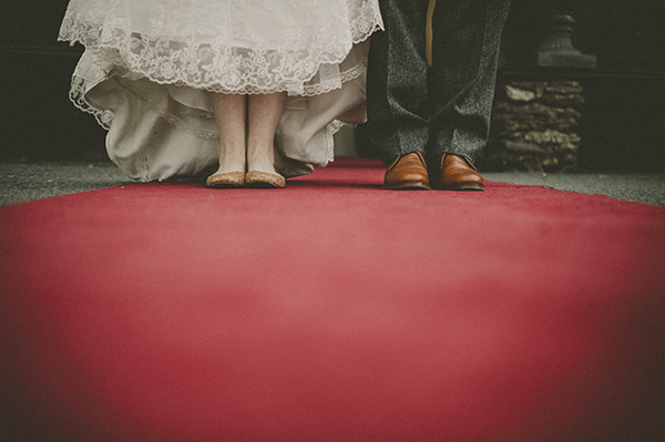 destination wedding in Ireland, photo by Savo Photography | via junebugweddings.com destination wedding in Ireland, photo by Savo Photography | via junebugweddings.com