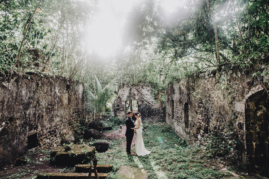 This-St-Lucia-Elopement-Brilliantly-Mixes-Luxury-and-Minimalism-Matt-Lien-20