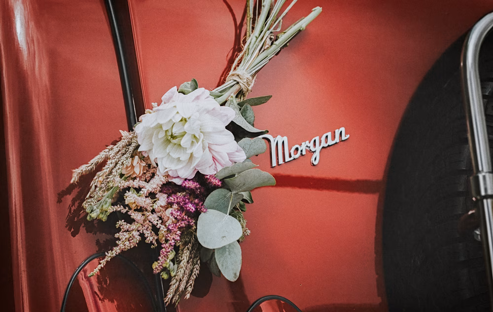 these-newlyweds-took-a-romantic-drive-through-moel-famau-24-hours-after-saying-i-do-9