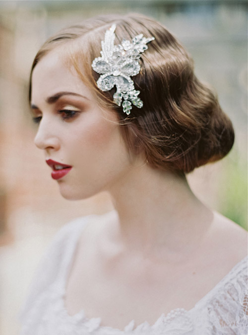 1920's inspired bridal hair accessories from Enchanted Atelier | via junebugweddings.com 1920's inspired bridal hair accessories from Enchanted Atelier | via junebugweddings.com