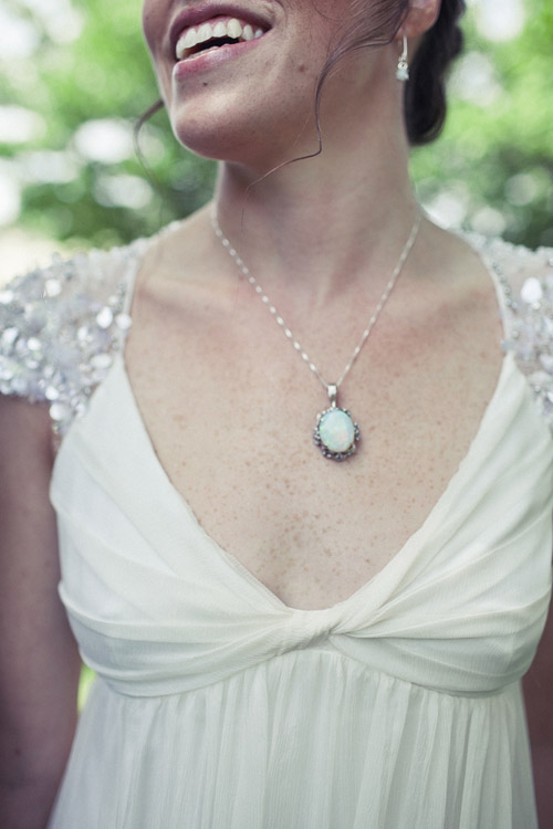 vintage inspired wedding at the Milwaukee County Historical Center, photo by Woodnote Photography via junebugweddings.com vintage inspired wedding at the Milwaukee County Historical Center, photo by Woodnote Photography via junebugweddings.com