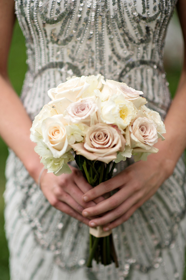 glamorous bridal party style, photo by Kristen Weaver Photography | via junebugweddings.com glamorous bridal party style, photo by Kristen Weaver Photography | via junebugweddings.com