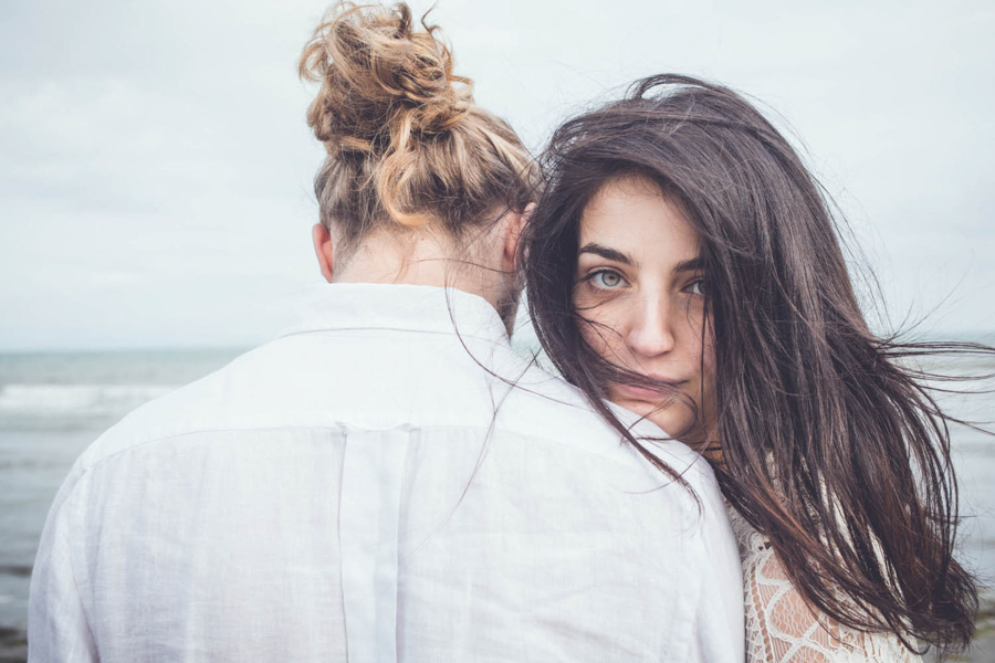 Windy-Lignano-Sabbiadoro-Beach-Engagement-Photos-Tramontina-Studio-15