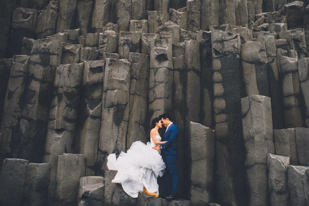 Pre-Wedding-Photos-in-Iceland (37 of 41)