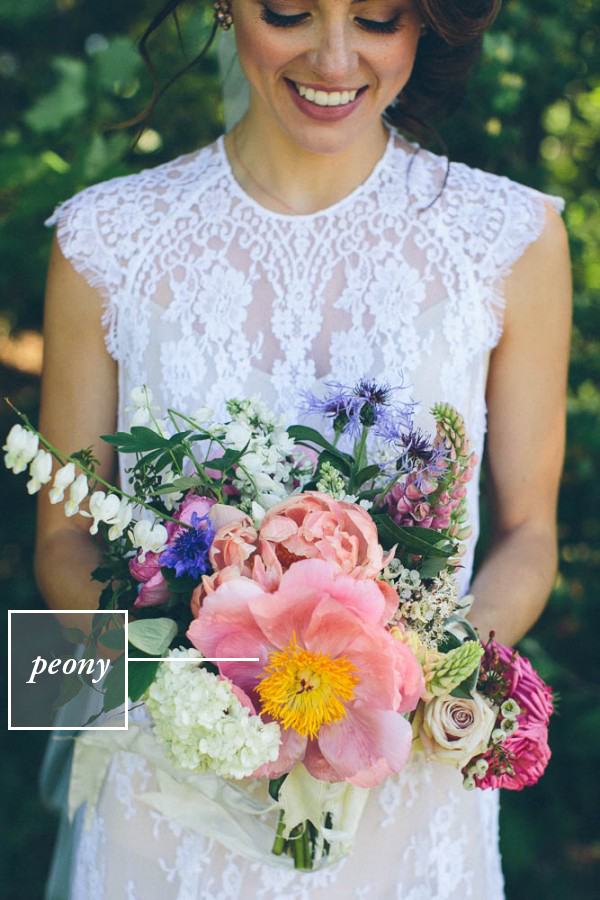 Casually-Romantic-Vermont-Wedding-at-Alerin-Barn-12-of-35-600x900