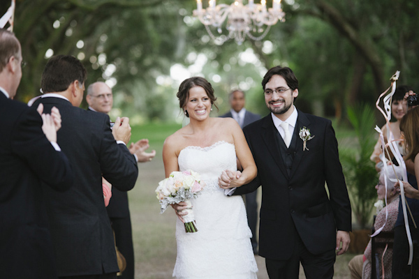 wedding at Legare Waring House in Charleston, South Carolina, photo by Paige Winn Photo | via junebugweddings.com wedding at Legare Waring House in Charleston, South Carolina, photo by Paige Winn Photo | via junebugweddings.com