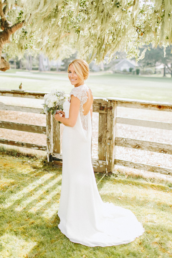 beautifully refined bridal style with photography by Benj Haisch | via junebugweddings.com beautifully refined bridal style with photography by Benj Haisch | via junebugweddings.com