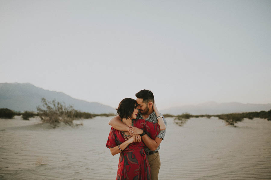 Passionately-Romantic-Desert-Anniversar-Shoot-in-Joshua-Tree-Katch-Studios-5