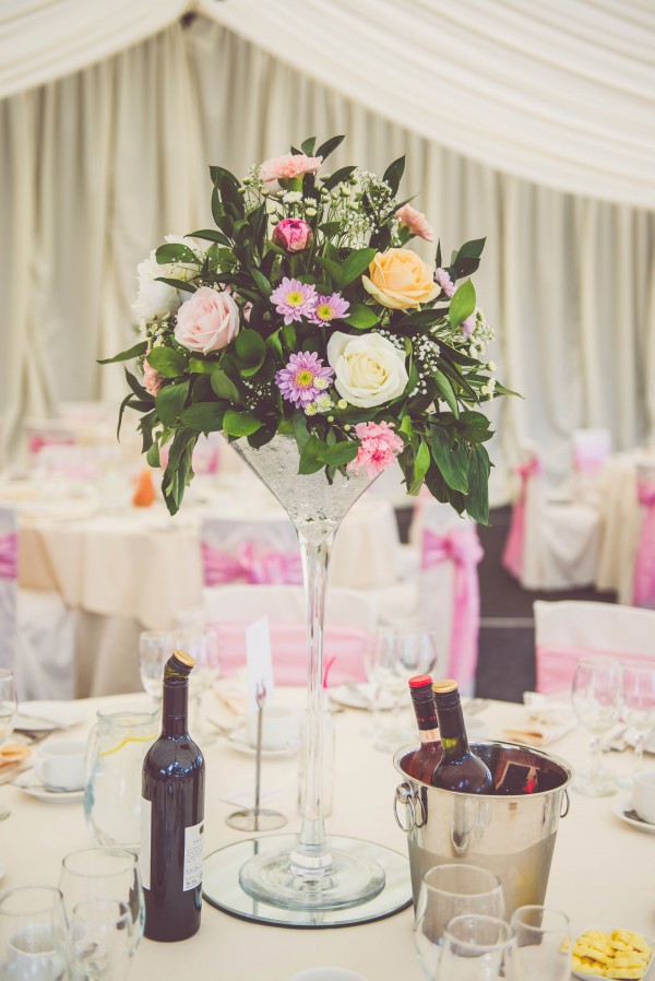 modern pastel wedding decor
