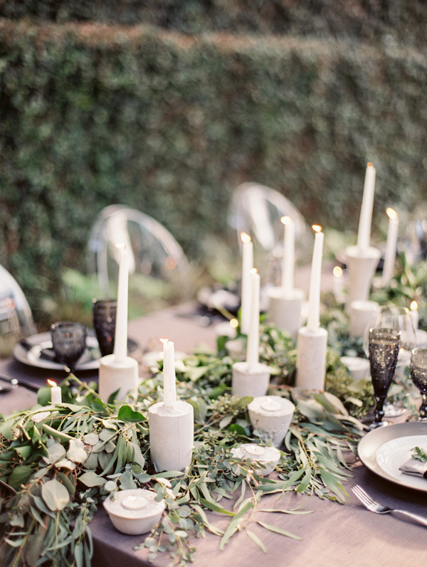 organic black & white wedding inspiration photo shoot, photo by Taylor Lord Photography | via junebugweddings.com organic black & white wedding inspiration photo shoot, photo by Taylor Lord Photography | via junebugweddings.com