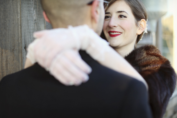 warm and cozy winter wedding, photo by Alison Conklin Photography | via junebugweddings.com warm and cozy winter wedding, photo by Alison Conklin Photography | via junebugweddings.com
