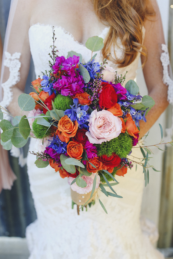 colorful texas wedding at Starhill Ranch, photo by Austin wedding photographer Christina Carroll Photography | via junebugweddings.com colorful texas wedding at Starhill Ranch, photo by Austin wedding photographer Christina Carroll Photography | via junebugweddings.com