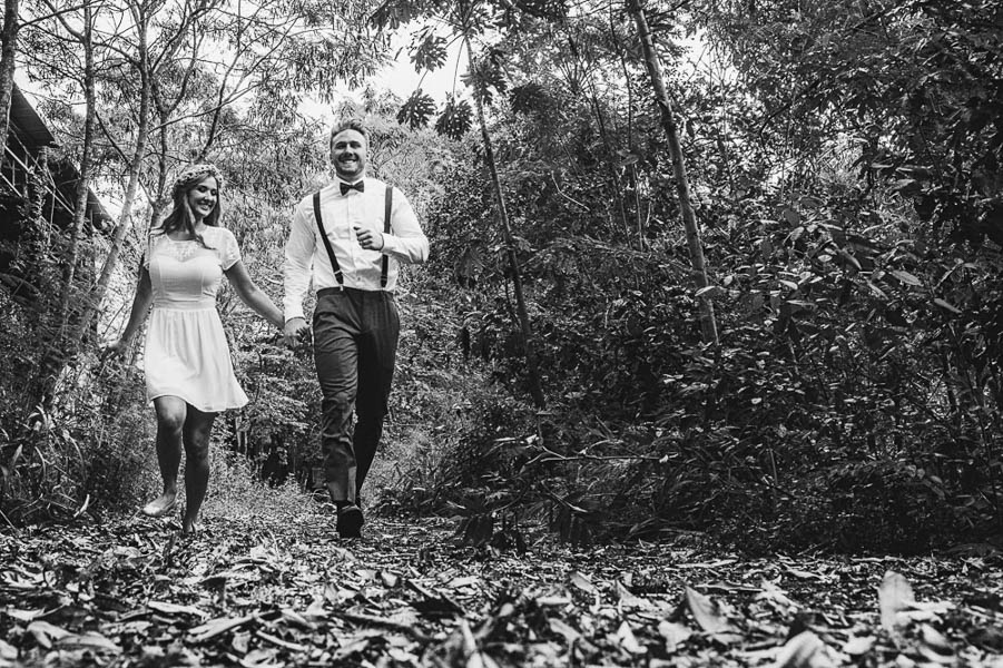 Brazilian-Engagement-Session-in-the-Forest-Tati-Pinho (12 of 19)