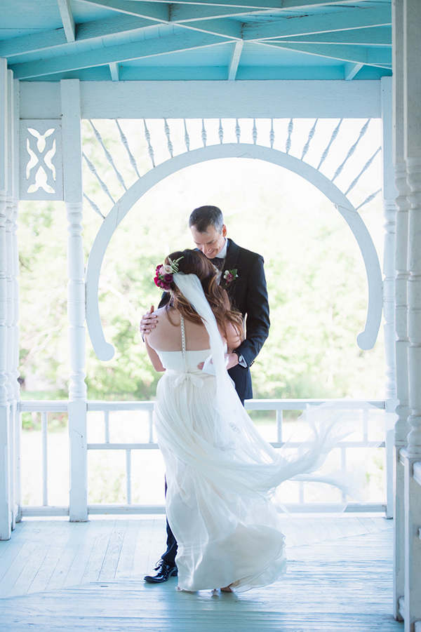 romantic and lush pink wedding, photo by matthew moore photography | via junebugweddings.com romantic and lush pink wedding, photo by matthew moore photography | via junebugweddings.com