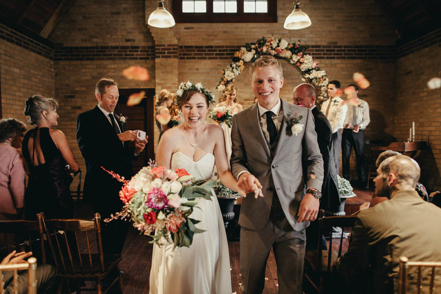 Al-Fresco-Summer-Wedding-in-the-Tanglebank-Gardens-19
