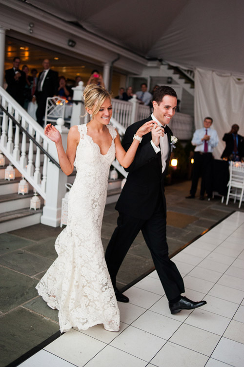 navy and orange nautical style wedding in Connecticut by Sarah Tew Photography | via junebugweddings.com navy and orange nautical style wedding in Connecticut by Sarah Tew Photography | via junebugweddings.com