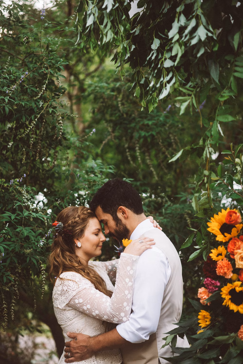 Fall-Fiesta-Inspired-Wedding-at-The-Barkley-House-Jessi-Field-Photography--14