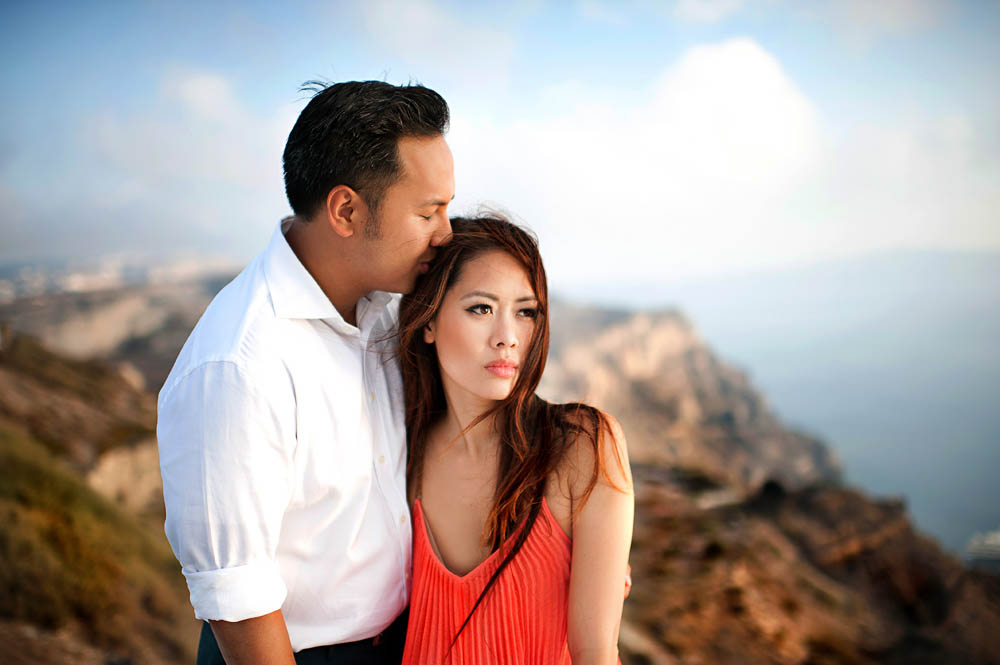 Breathtaking-Santorini-Engagement-Les-Anagnou-Photographers (4 of 18)