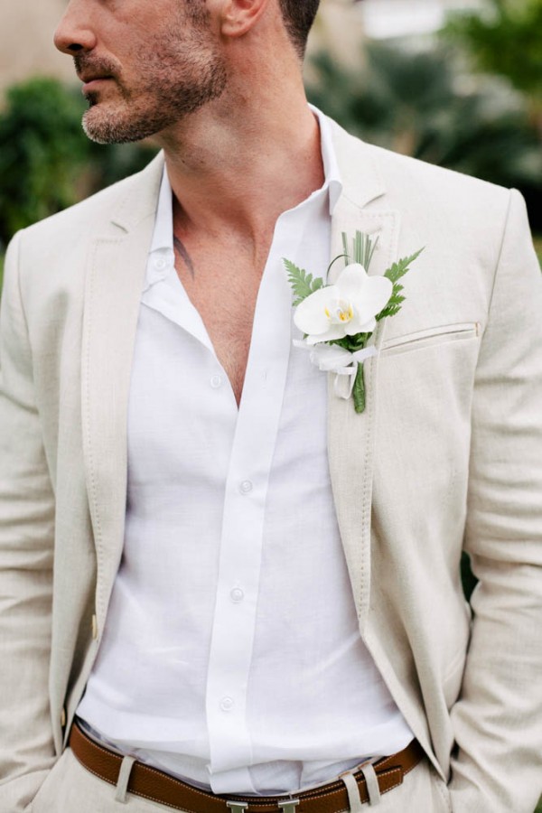 Glamorous-Beach-Wedding-in-Mauritius-5-of-29-600x900