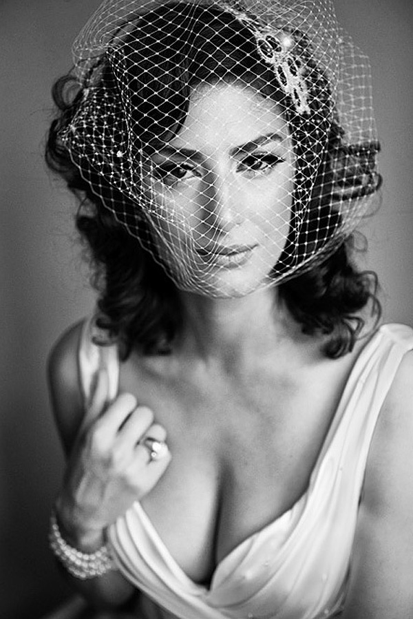 gorgeous bridal portrait by Canada wedding photographers Phototerra | via junebugweddings.com gorgeous bridal portrait by Canada wedding photographers Phototerra | via junebugweddings.com