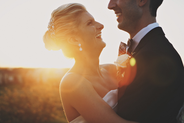 modern elegant gold and black wedding at Legend at Bergamont, photo by DWJohnson Studio | via junebugweddings.com modern elegant gold and black wedding at Legend at Bergamont, photo by DWJohnson Studio | via junebugweddings.com
