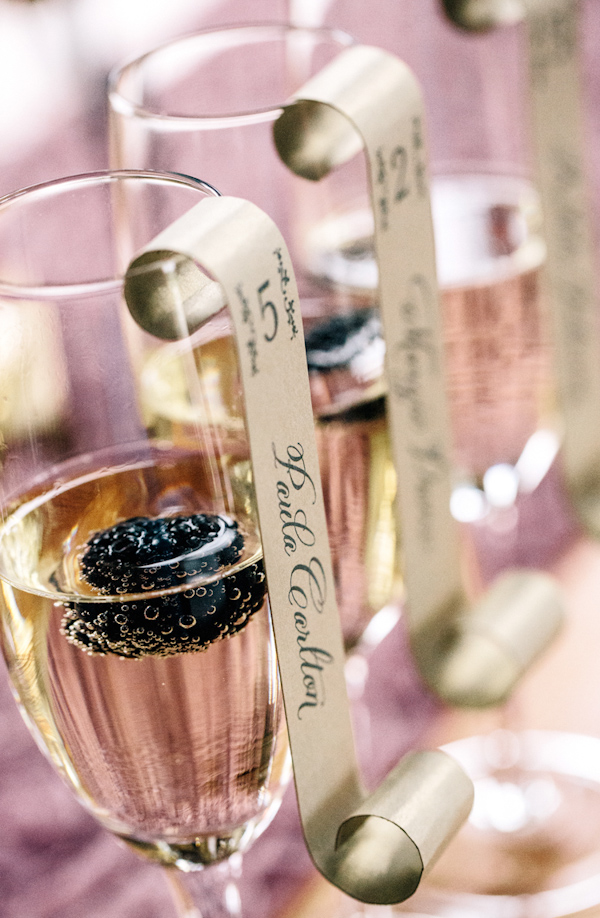 romantic-blush-and-gold-inpsiration-shoot-from-Vue-Photography-12