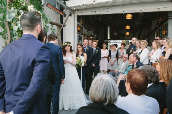 Low-Key-Toronto-Wedding-Bellwoods-Brewery-Celine-Kim-Photography-23-of-36-600x400