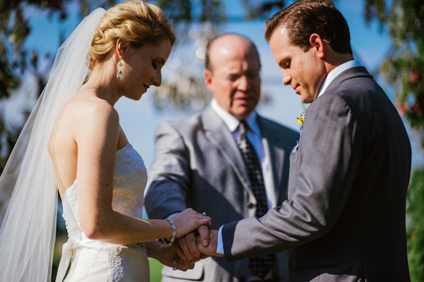West Virginia countryside estate with photos by The Oberports | via junebugweddings.com West Virginia countryside estate with photos by The Oberports | via junebugweddings.com