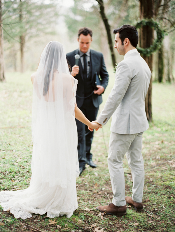 romantic pastoral wedding on a Tennessee farm with photos by Erich McVey | via junebugweddings.com romantic pastoral wedding on a Tennessee farm with photos by Erich McVey | via junebugweddings.com