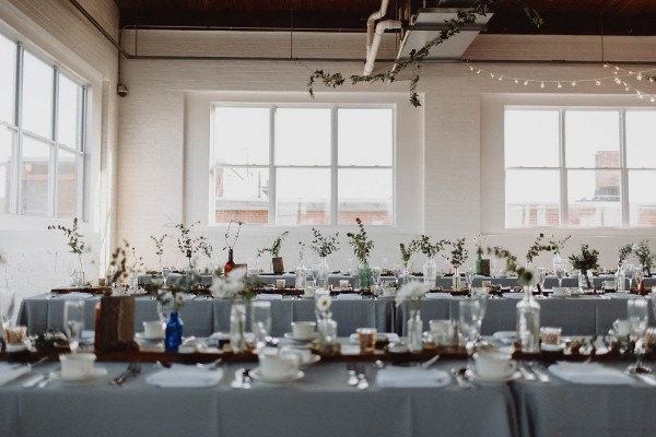 Earthy-Modern-Wedding-Reading-Art-Works-With-Love-and-Embers-35-of-56-600x400