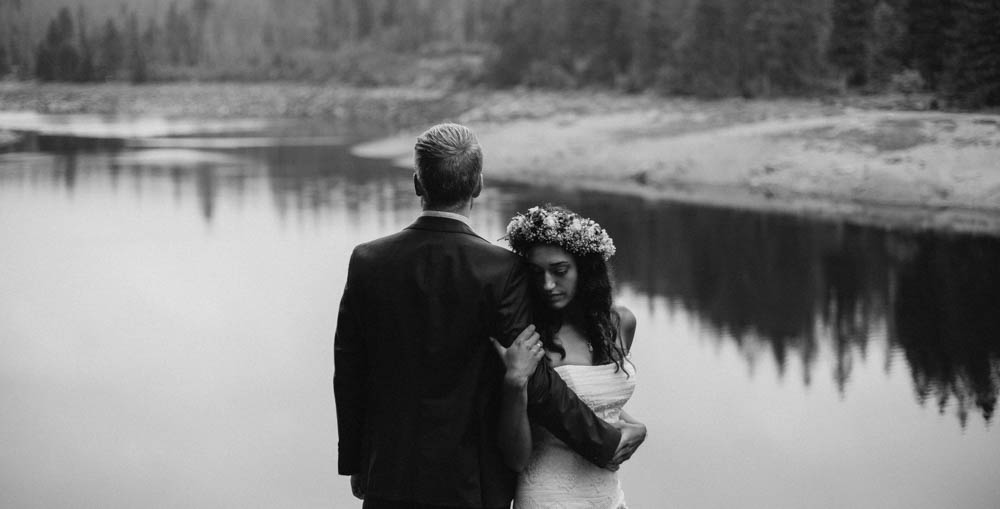 Dreamy-Wedding-Photo-Shoot-in-the-Rain-Kevin-Klein-2779