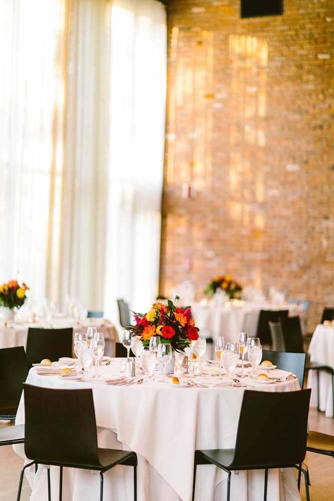 Glam-Vintage-Wedding-at-The-Roundhouse-at-Beacon-Falls (26 of 28)
