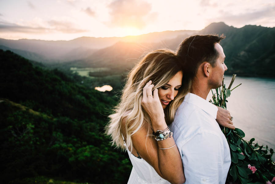 This-Couple's-Koolauloa-Hawaii-Anniversary-Shoot-Free-Trip-Paradise-17