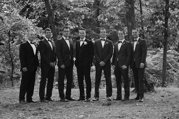 woodland-wedding-at-benmarl-winery-new-york-photos-by-richard-israel-13
