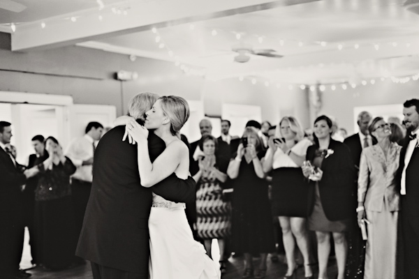 North Carolina wedding at The Carolina Yacht Club, photo by Whitebox Photo | via junebugweddings.com North Carolina wedding at The Carolina Yacht Club, photo by Whitebox Photo | via junebugweddings.com
