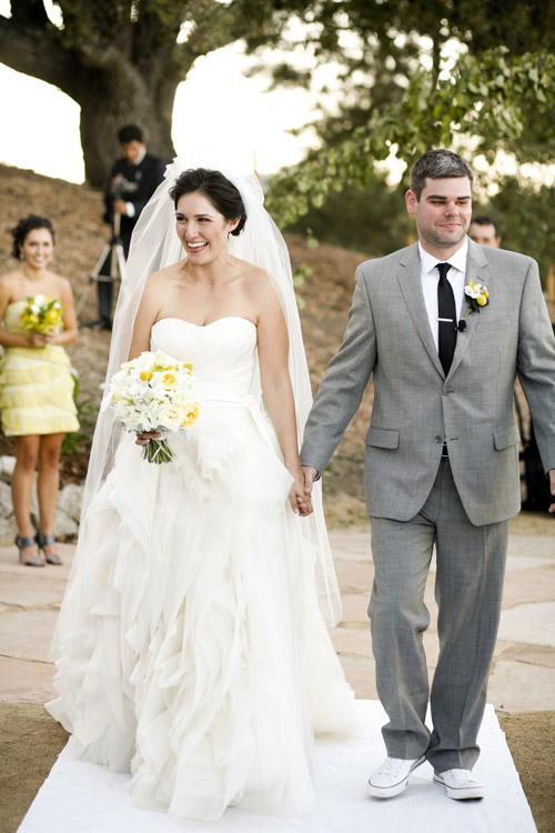 Rustic California Italian villa inspired wedding by Belathee Photography | via junebugweddings.com Rustic California Italian villa inspired wedding by Belathee Photography | via junebugweddings.com
