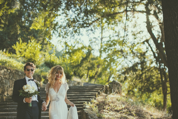 intimate wedding in Florence, Italy, photos by Italian wedding photographers Alessandro and Veronica Roncaglione | via junebugweddings.com intimate wedding in Florence, Italy, photos by Italian wedding photographers Alessandro and Veronica Roncaglione | via junebugweddings.com
