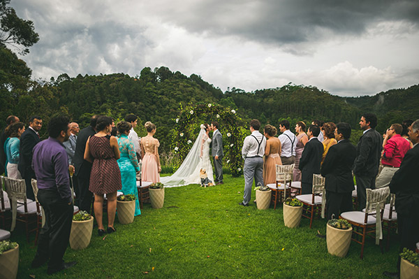 beautiful wedding in Campos do Jordão, Brazil, photo by Sam Hurd | via junebugweddings.com beautiful wedding in Campos do Jordão, Brazil, photo by Sam Hurd | via junebugweddings.com