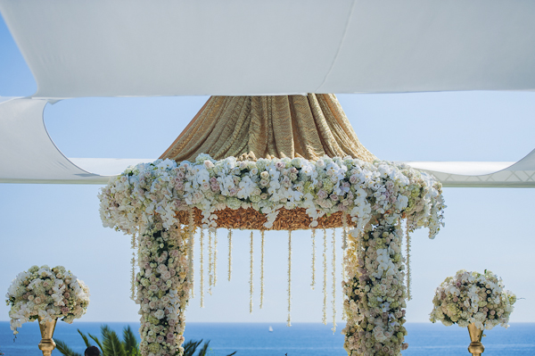 indian wedding at Bel Air Bay Club, designed by Exquisite Events, photos by Lin and Jirsa Photography | via junebugweddings.com indian wedding at Bel Air Bay Club, designed by Exquisite Events, photos by Lin and Jirsa Photography | via junebugweddings.com