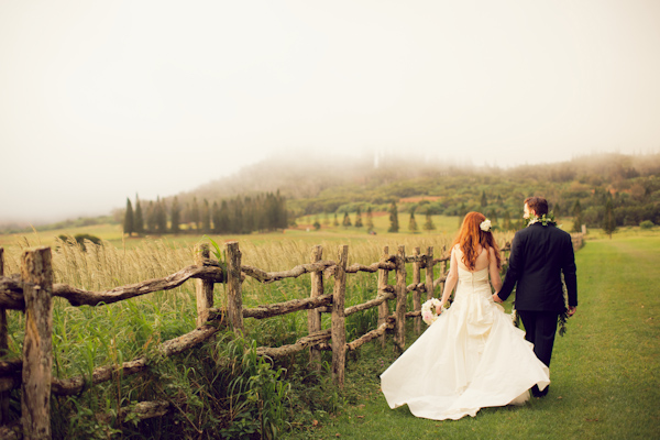 Hawaii destination wedding on Lanai island with photos by Anna Kim Photography | via junebugweddings.com Hawaii destination wedding on Lanai island with photos by Anna Kim Photography | via junebugweddings.com