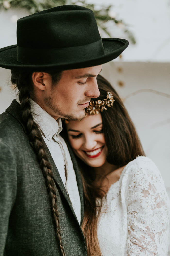 intimate-edgy-winter-wedding-inspiration-kathrin-krok-fotografie-47