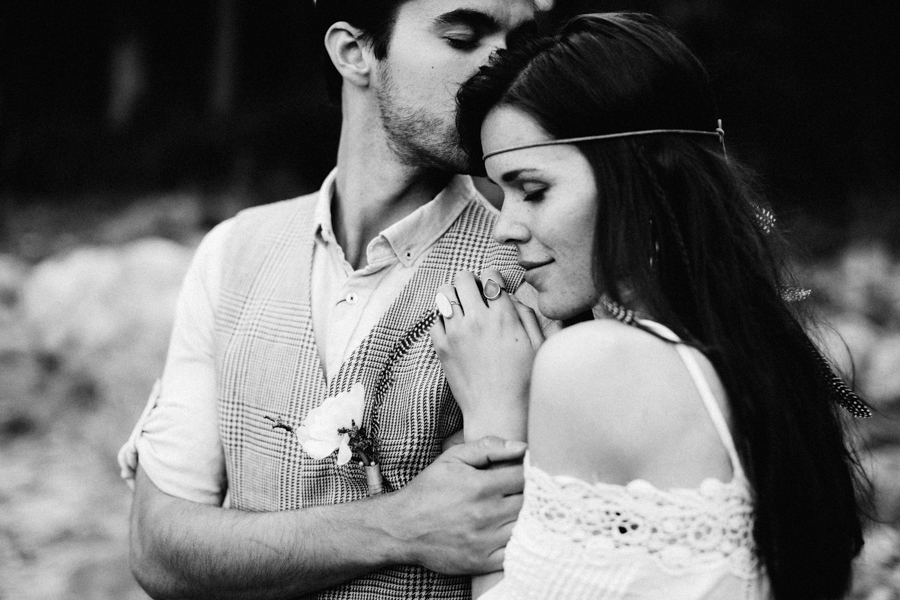 adventurous-austrian-lake-elopement-inspiration-17