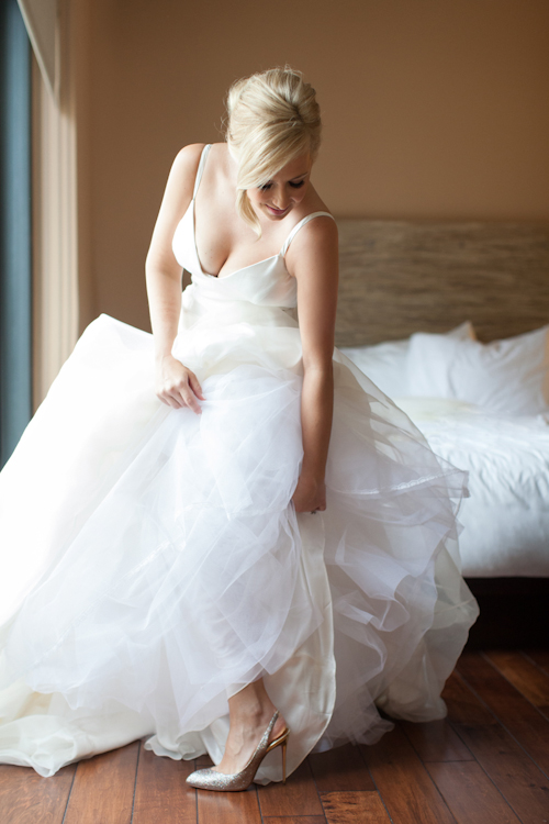 elegant white and crystal wedding at Crystal Gardens with photos by Miller + Miller Photography | junebugweddings.com elegant white and crystal wedding at Crystal Gardens with photos by Miller + Miller Photography | junebugweddings.com